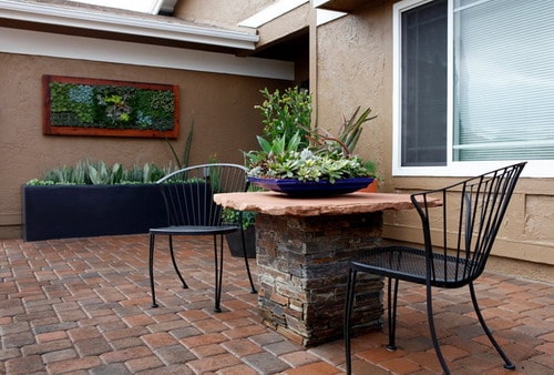 Frontyard-Landscape-Ideas-Succulent-Gardens-Design-contemporary-patio-furniture