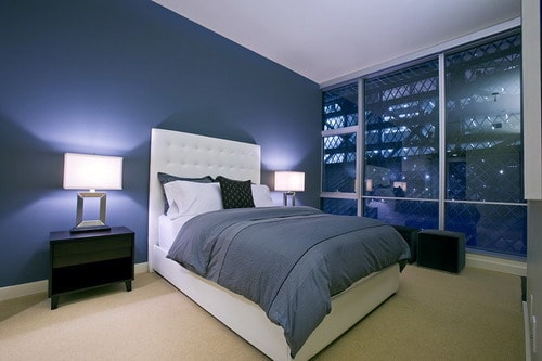 Blue-Color-Schemes-Contemporary-Bedroom-by-Pilar-Calleja-Draw-The-Line-Design