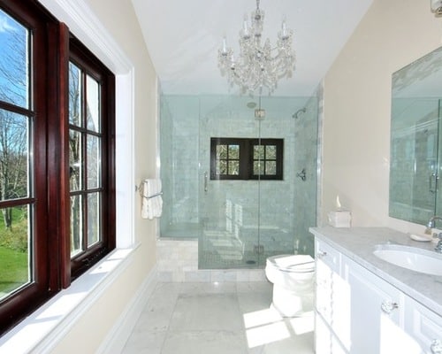 Traditional-white-vanity-long-and-narrow-bathroom-designs