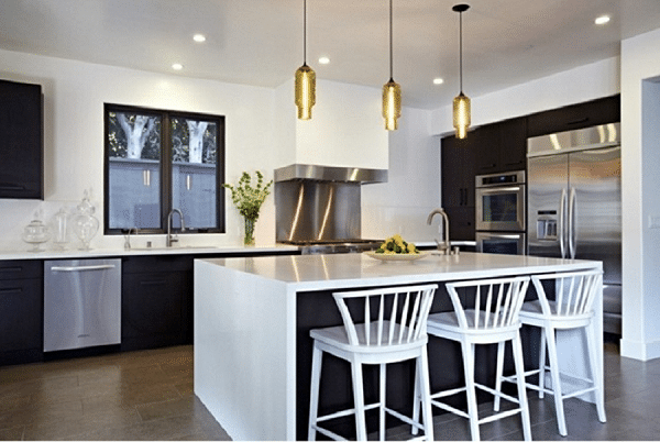 Impact of Appliances & Lighting in a Small Shaped L Kitchen