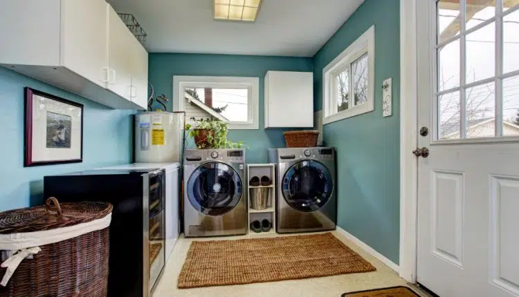 Laundry-Room-Aqua